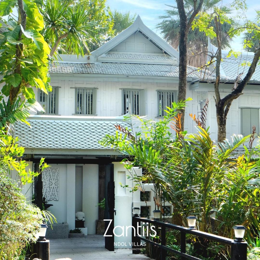 Zantiis Ndol Villas Муаклек Екстериор снимка